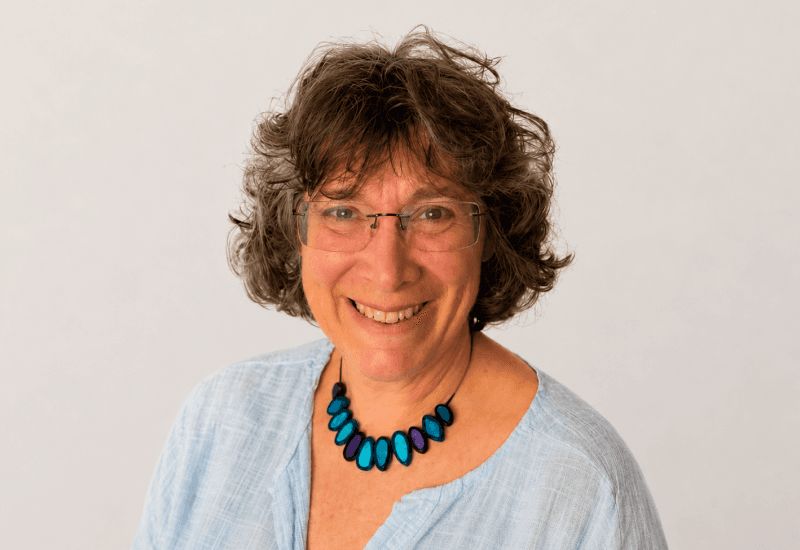 SENsational tutor Liz