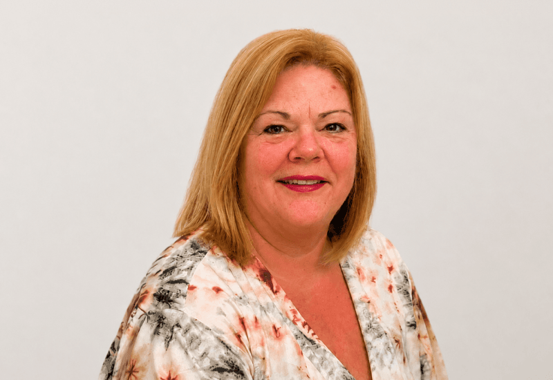 SENsational tutor Maxine