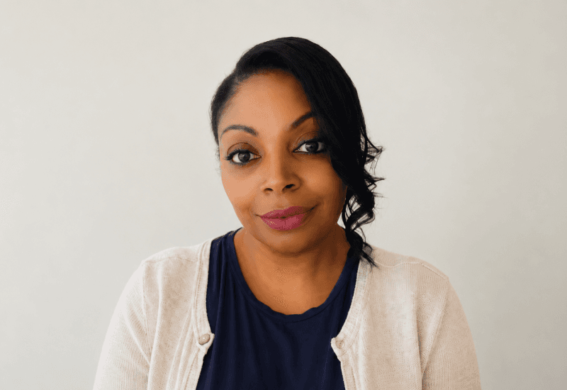 SENsational tutor Simone