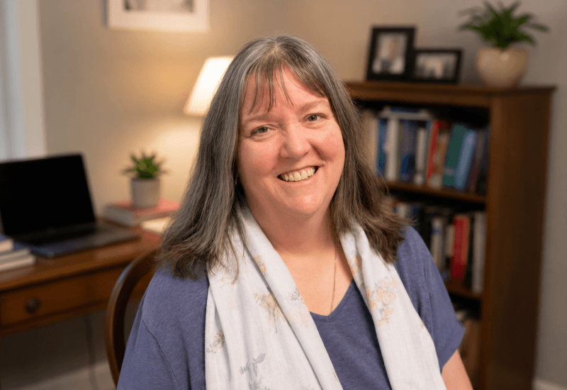 SENsational tutor Julie