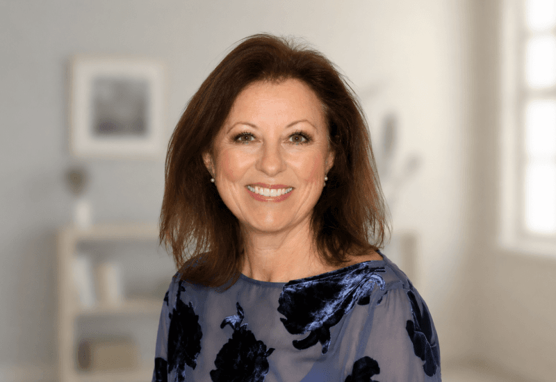 SENsational tutor Jo