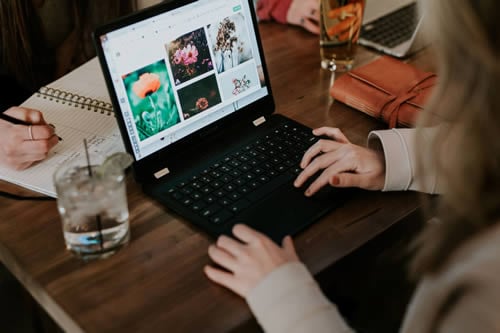 parent using a laptop