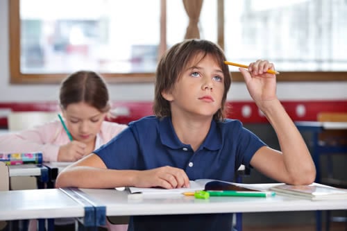 child distracted in class 