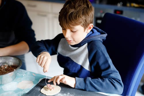 making mince pies